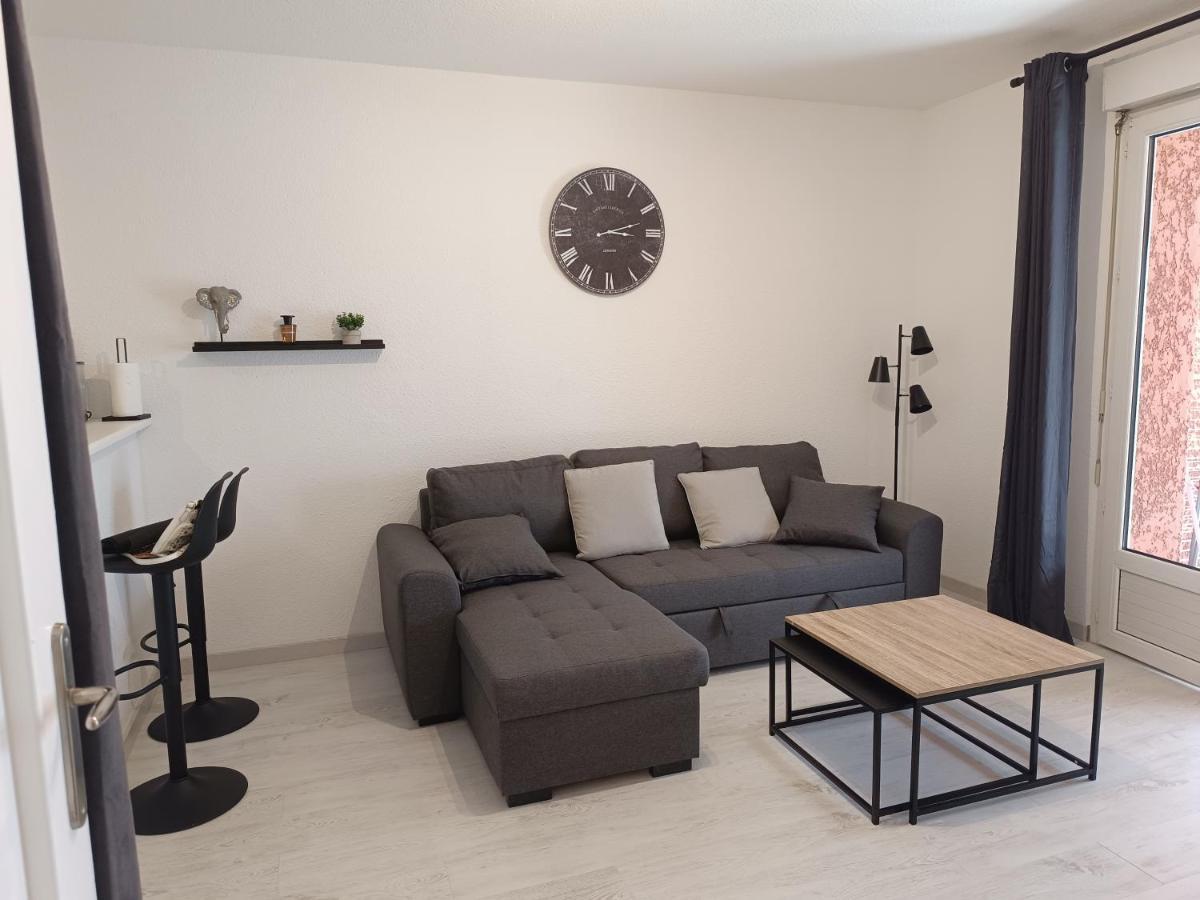 Appartement A 50 Metres De La Plage Fréjus Εξωτερικό φωτογραφία